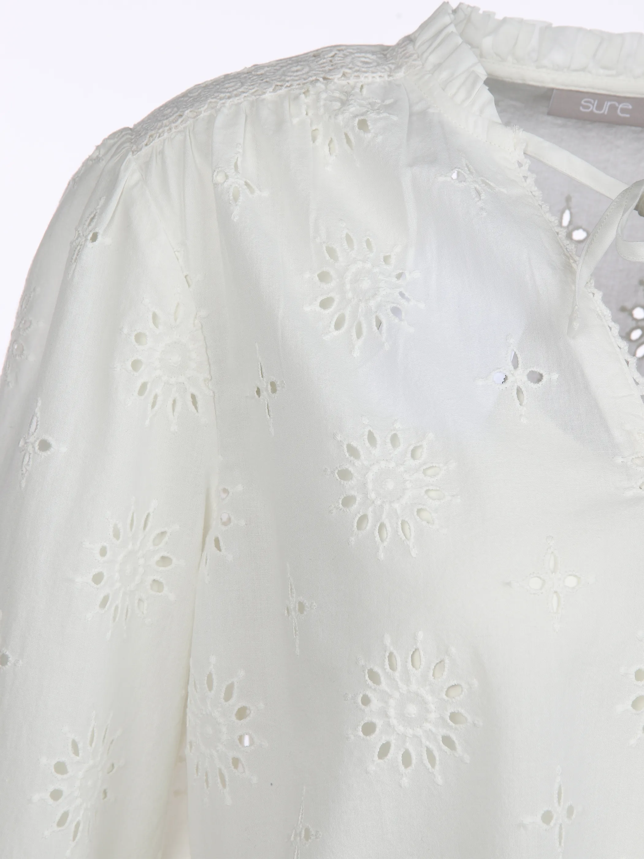 Damen Bluse mit Lochstickerei