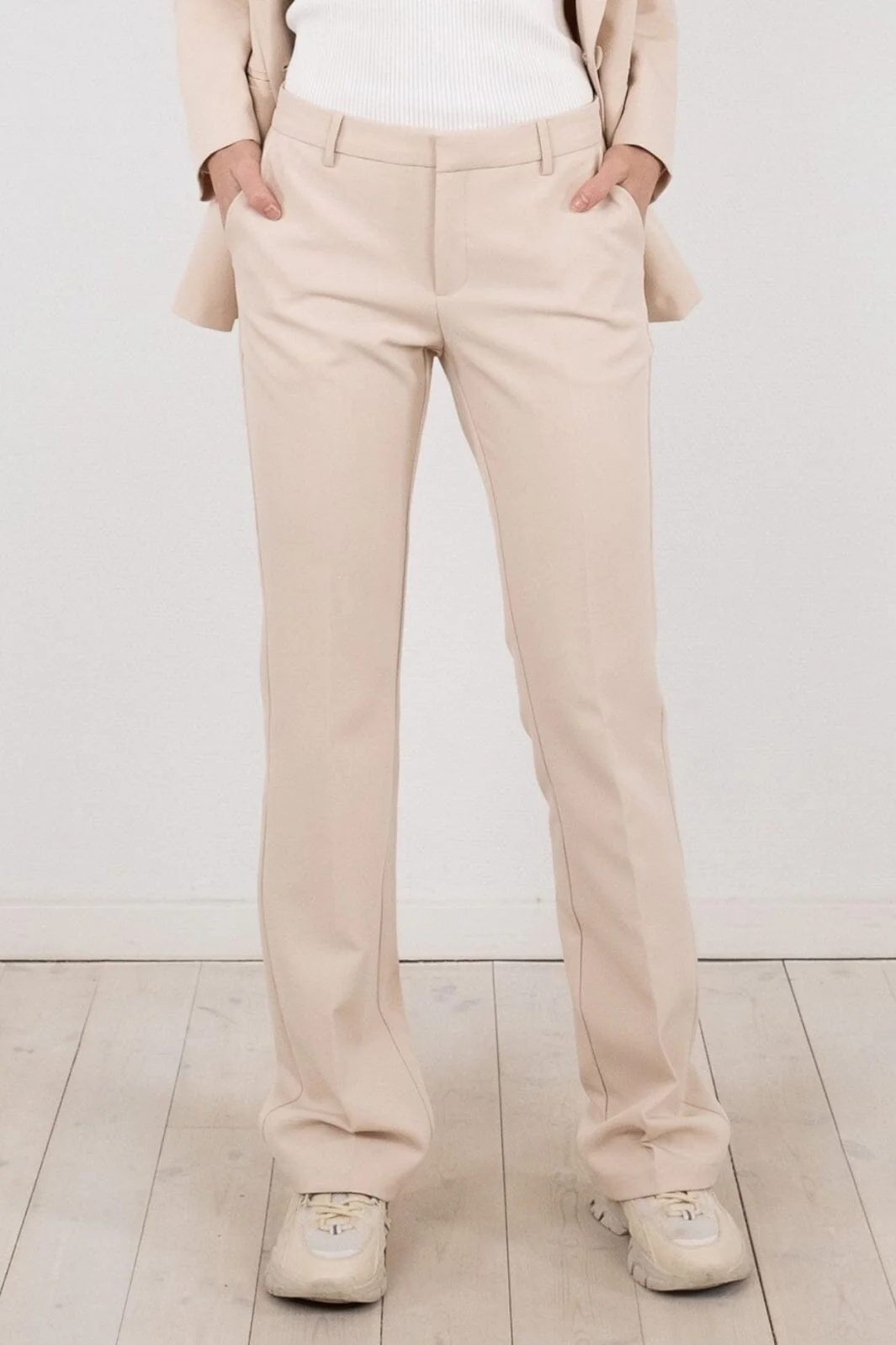 Neo Noir Cassie Suit Pants sand