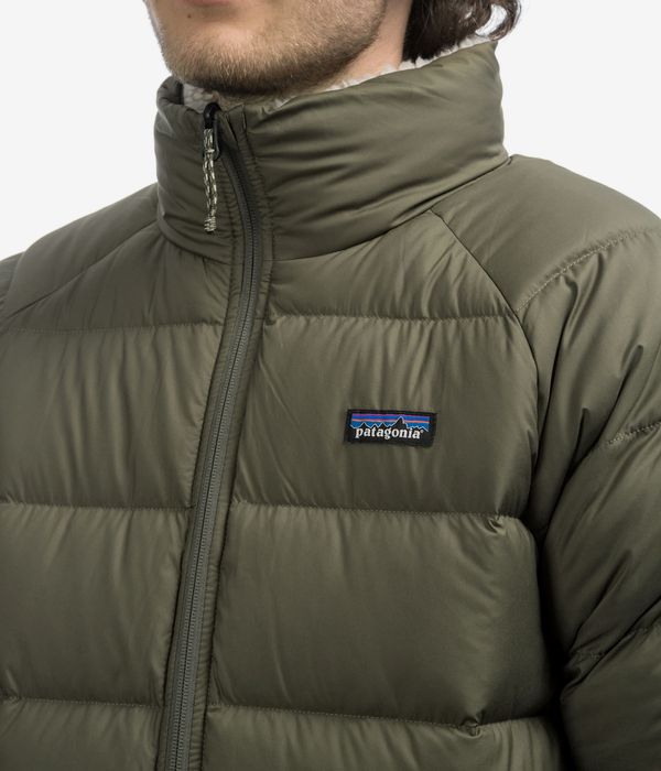 Patagonia Reversible Silent Down Jacke (basin green)