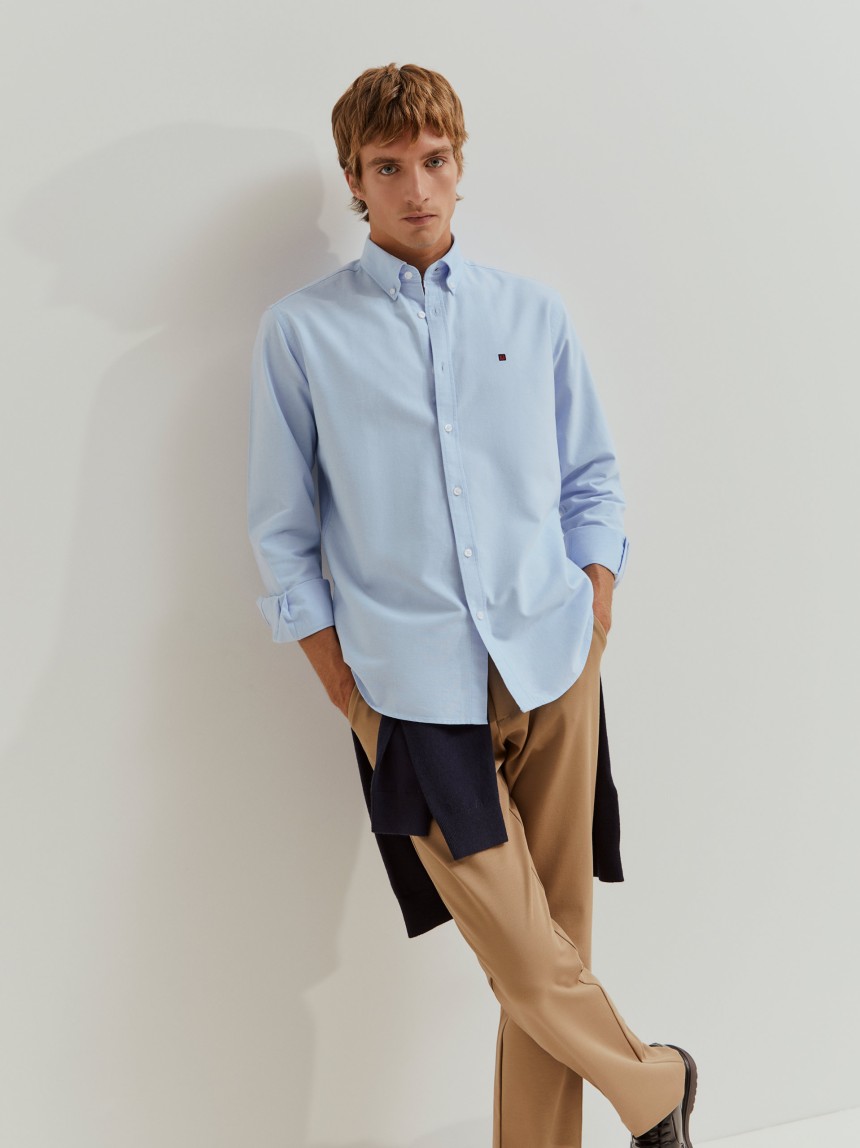 Camisa oxford regular fit em algodão