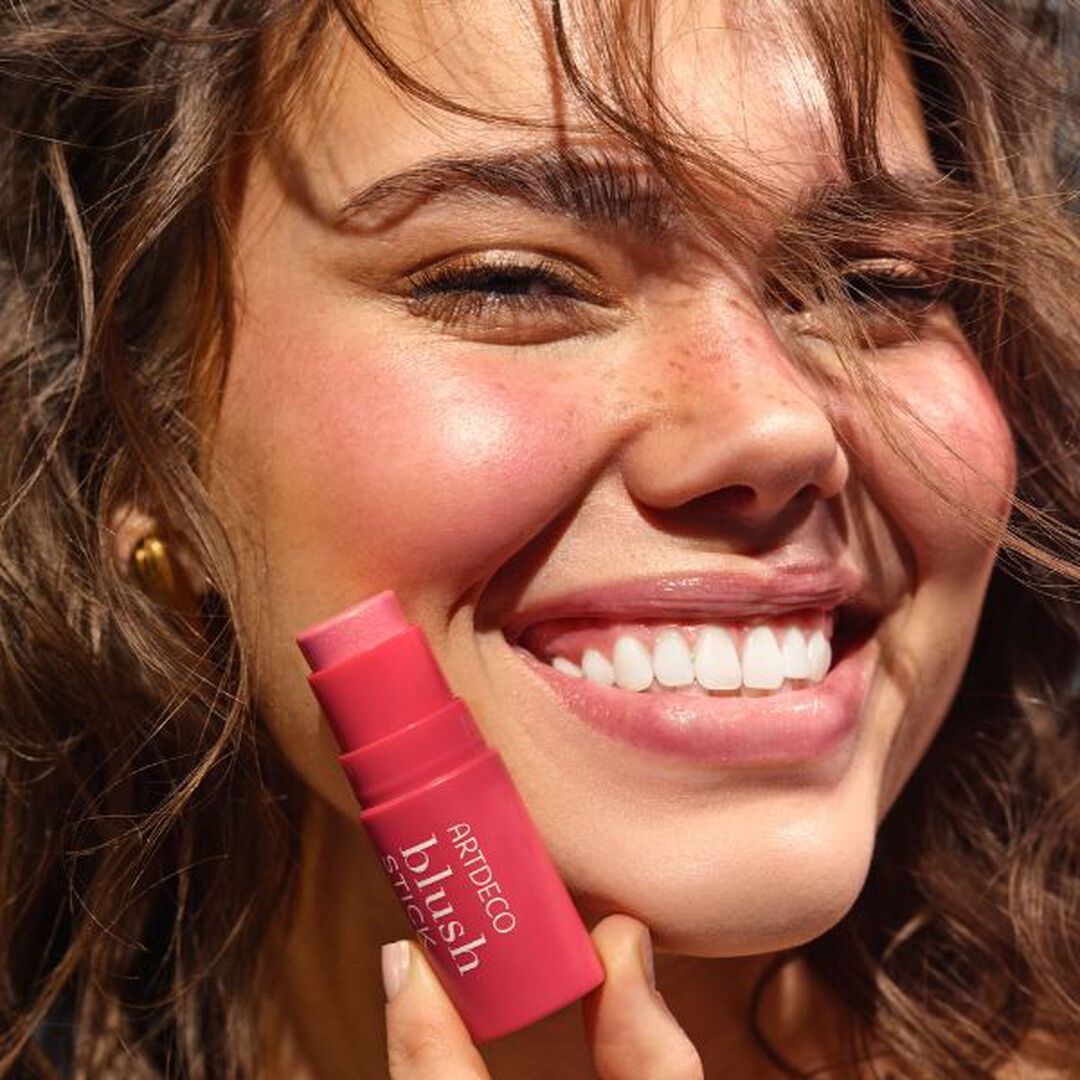 GOLDEN BREEZE ON THE FRENCH RIVIERA Blush Stick