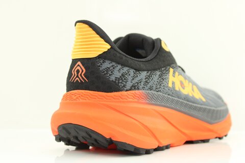 HOKA Challenger ATR 7