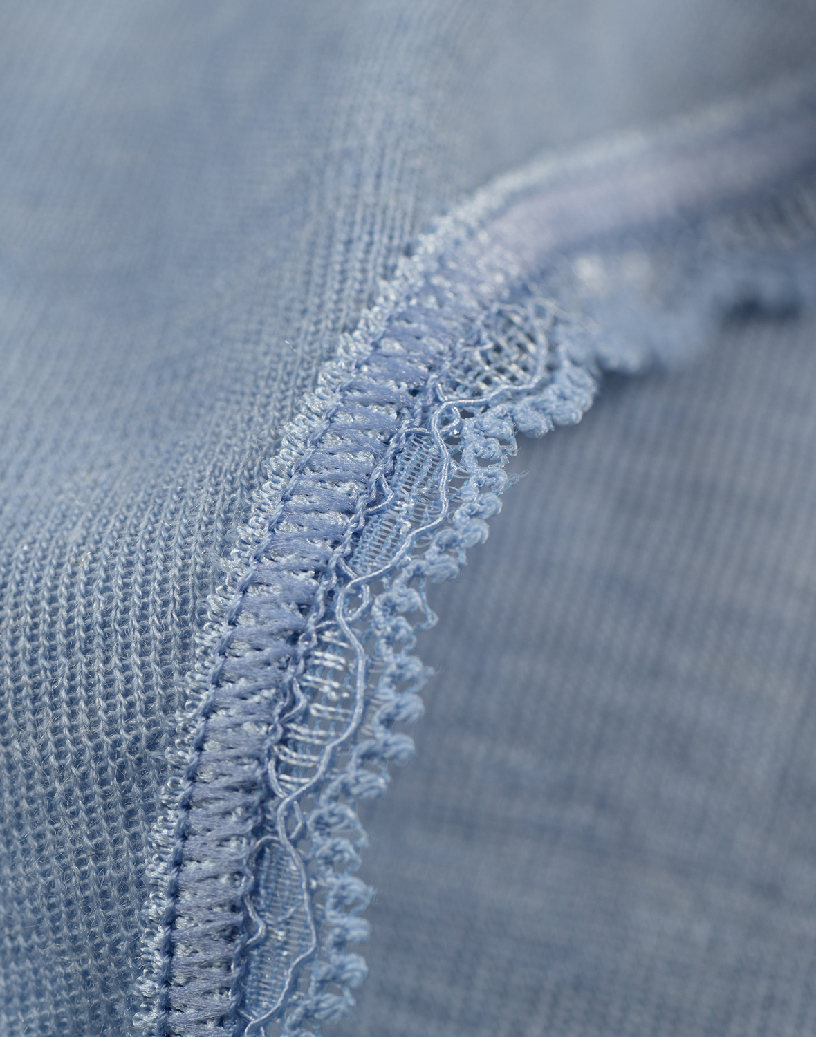 Hooggetailleerde slips van merinowol/zijde voor dames -