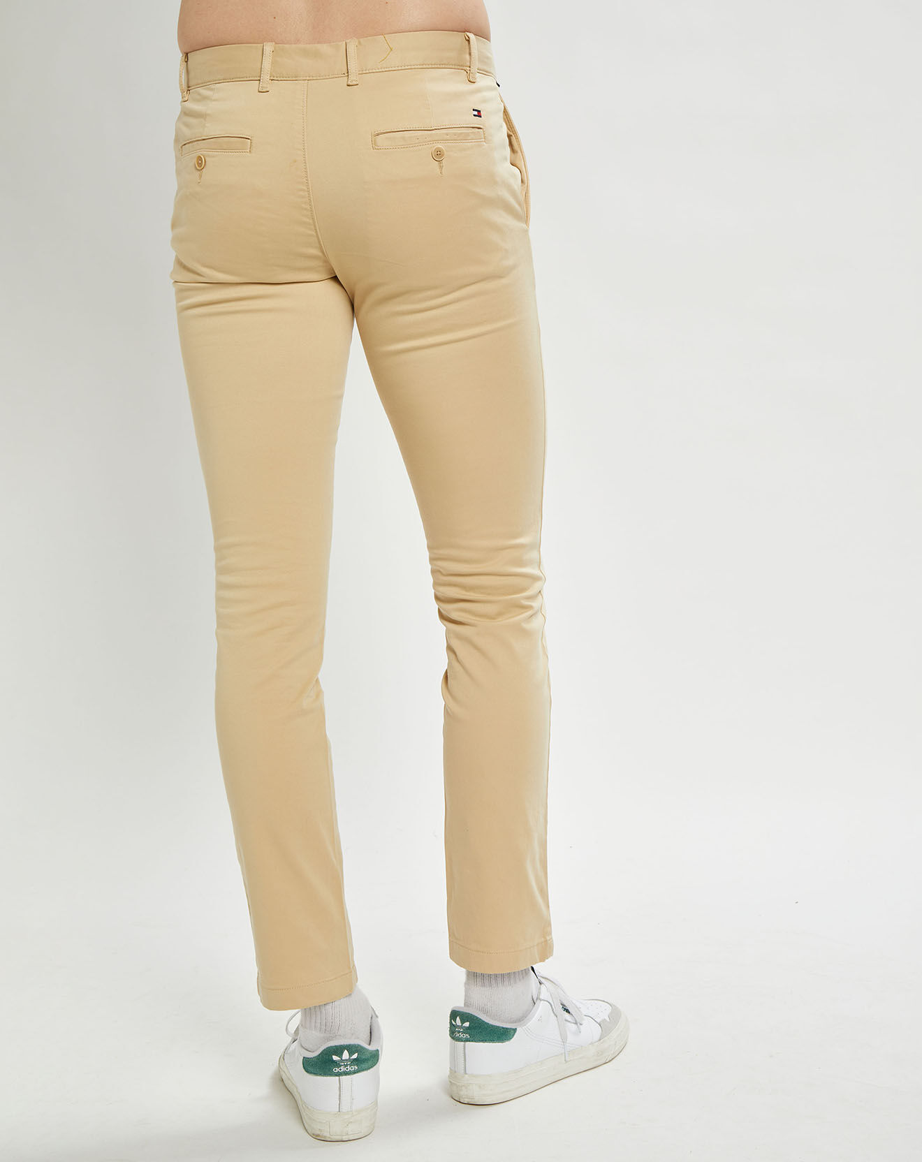 Tommy Hilfiger Pantalon chino ajusté Bleecker Flex Satin beige