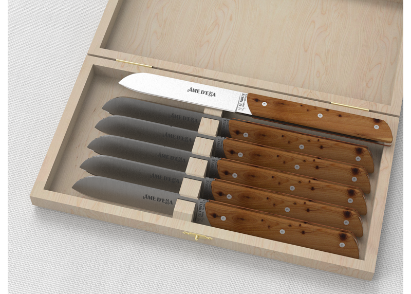 Service de 6 couteaux de table avec un manche en bois de genévrier et lame en acier inoxydable