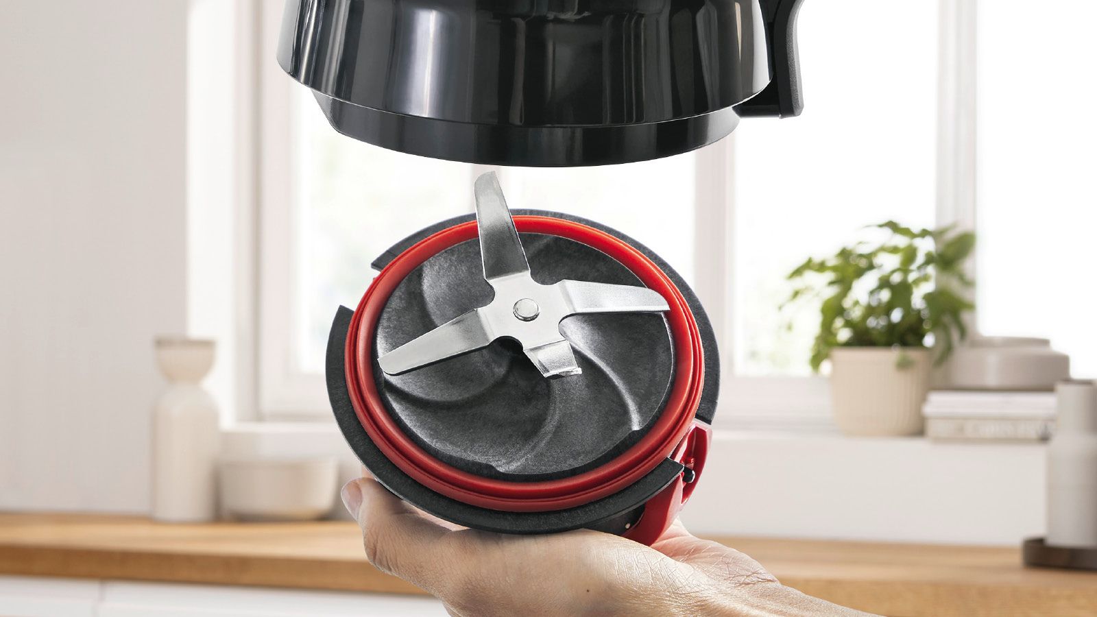Liquidificador VitaPower Série 4 1200W em aço inoxidável MMB6172S
