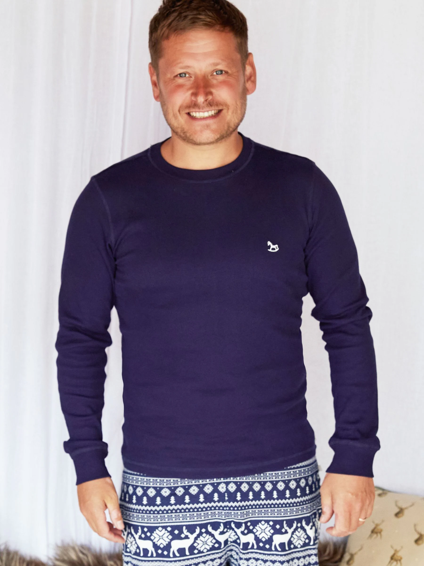 Blauw - The Little Tailor kerstpyjama voor heren met rendier en fairisle-patroon