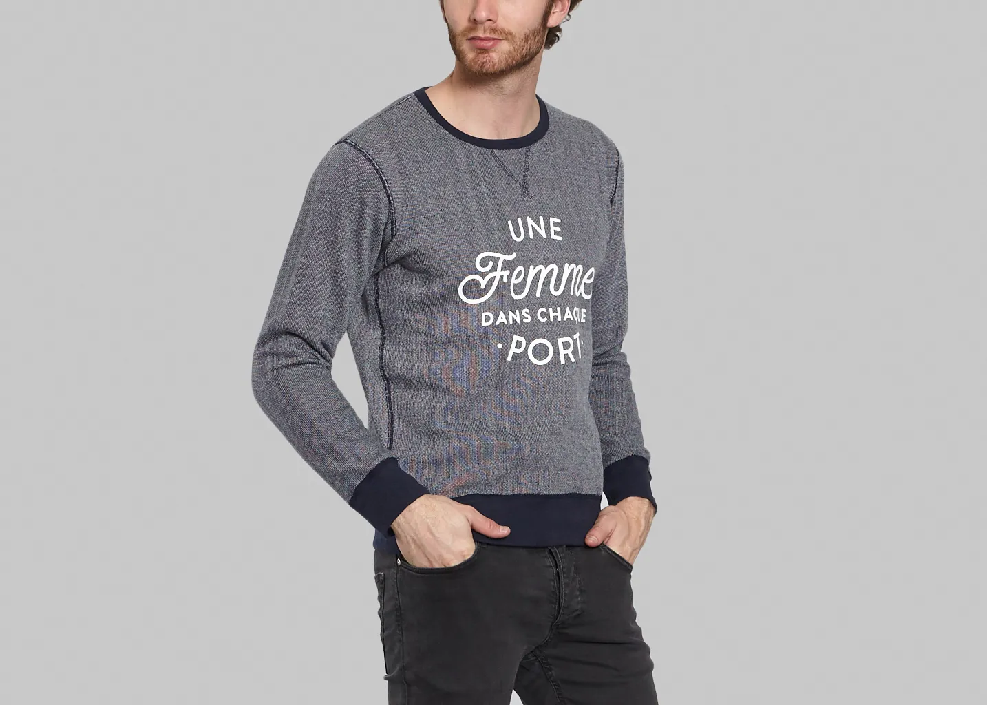 Sweat Une Femme Dans Chaque Port Sacrebleu