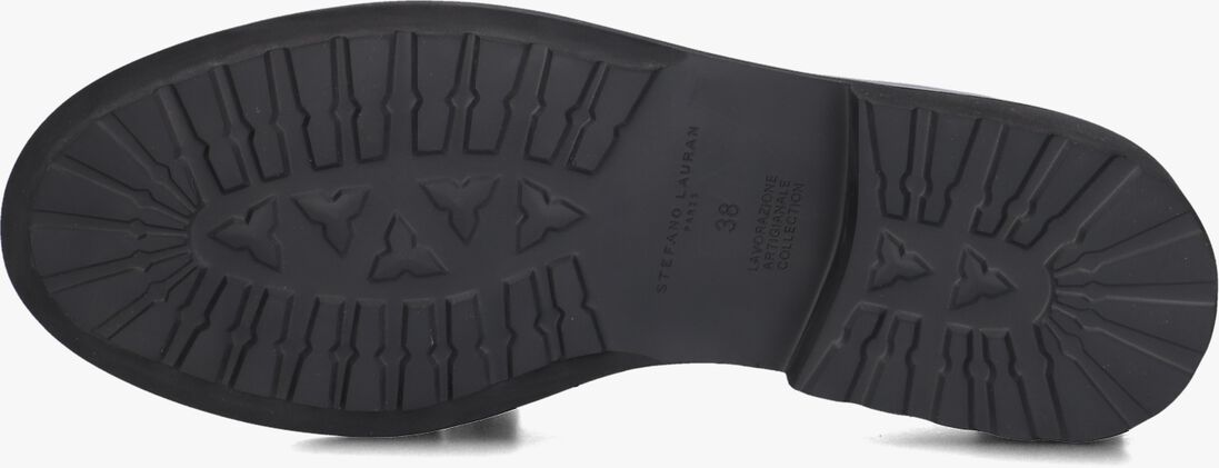 zwarte stefano lauran loafers pe2013