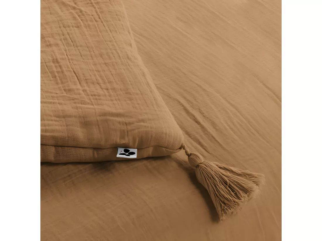 Édredon 90 x 200 cm en gaze de coton camel avec 4 pompons - PEPA