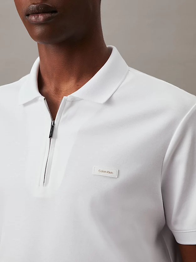 Camisa polo com gola de zíper