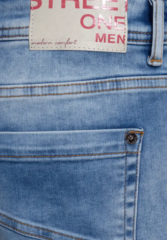 Regular Fit Jeans - light blue vintage wash
