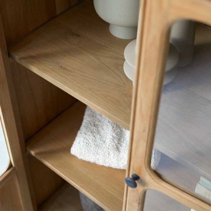 Armoire de rangement en chêne massif Marthe