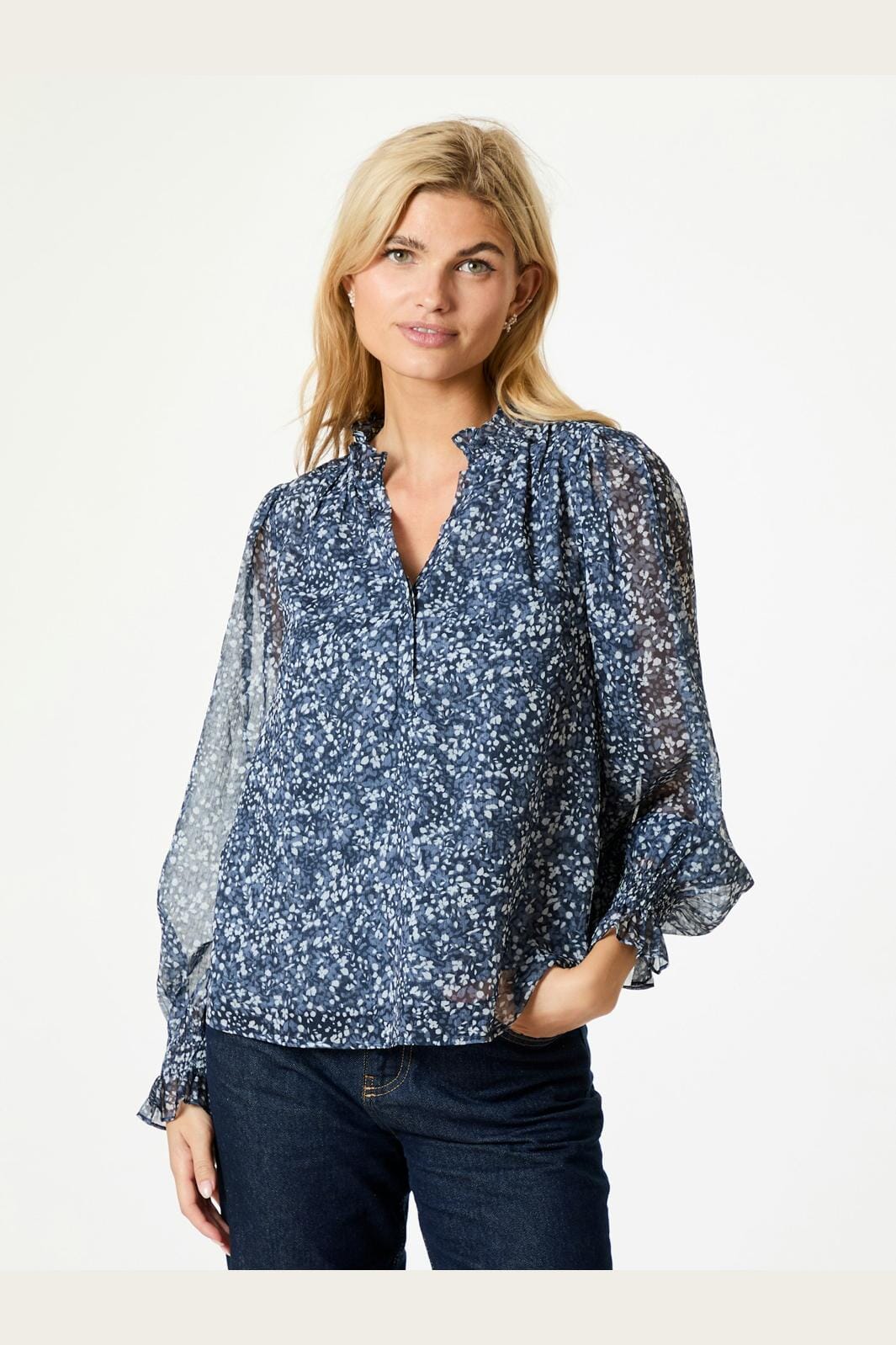 Neo Noir Leia Flower Graphic Blouse