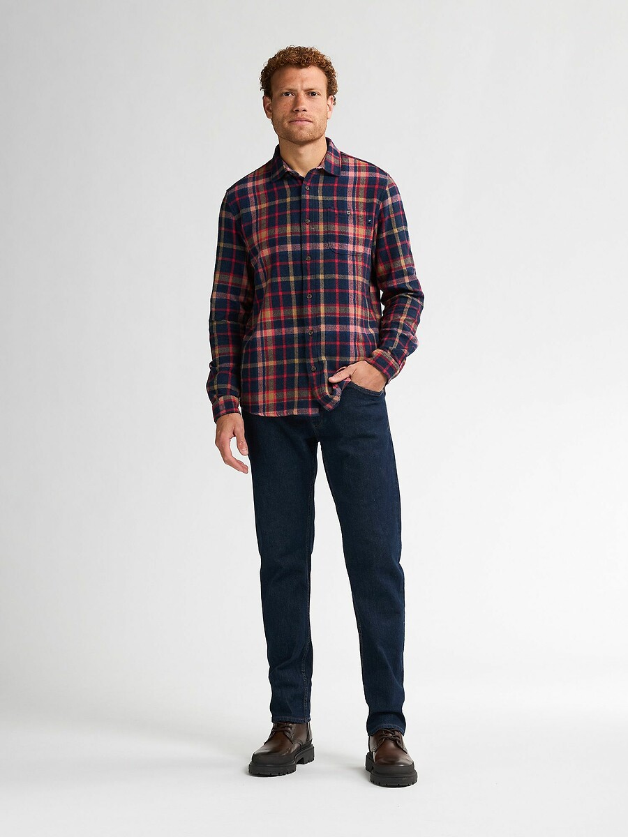 INDÚSTRIAS PETROLÍFERAS<br>Camisa xadrez de manga comprida
