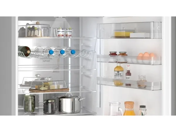 Siemens iQ500 KG49NAICT køle-/fryseskab Fritstående 440 L C Rustfrit stål