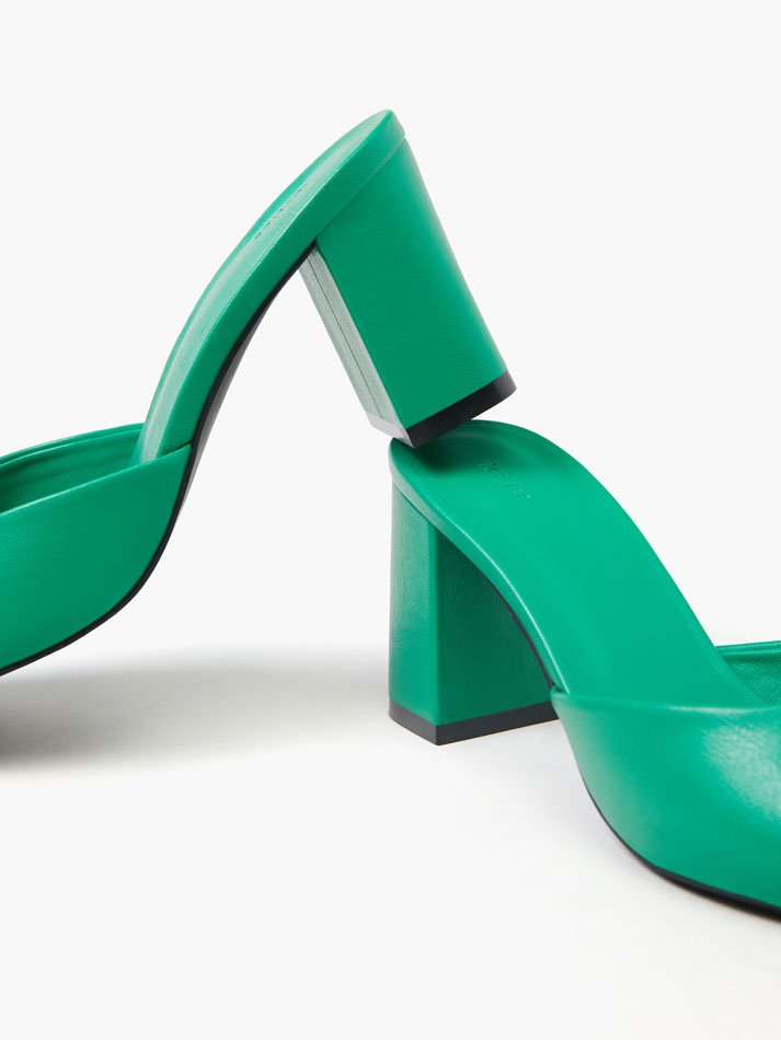 Sandália mule com salto - Verde