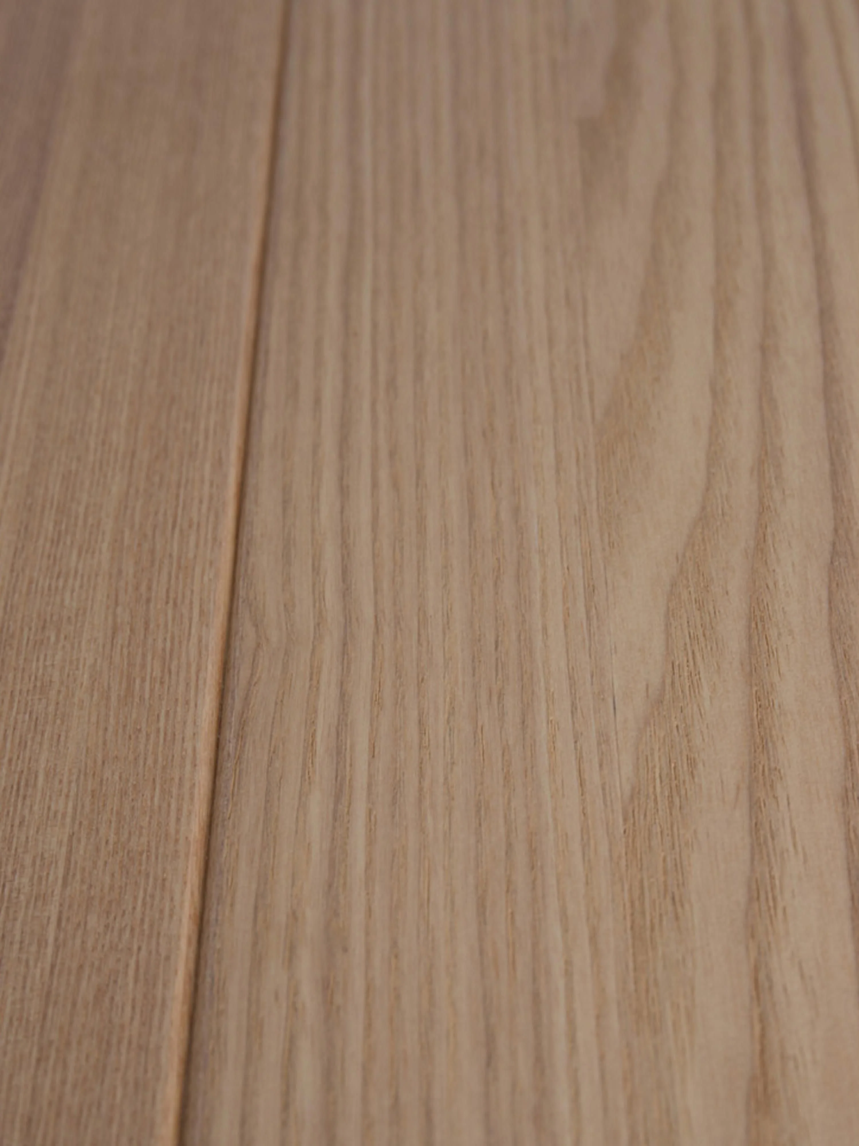 Houten eettafel Storm, in verschillende formaten