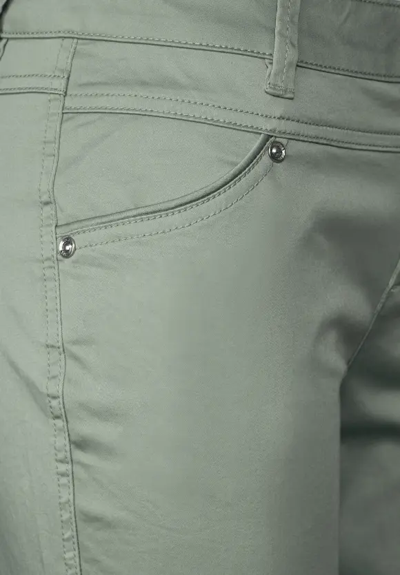 Casual Fit Seidenoptik Hose - light soft olive