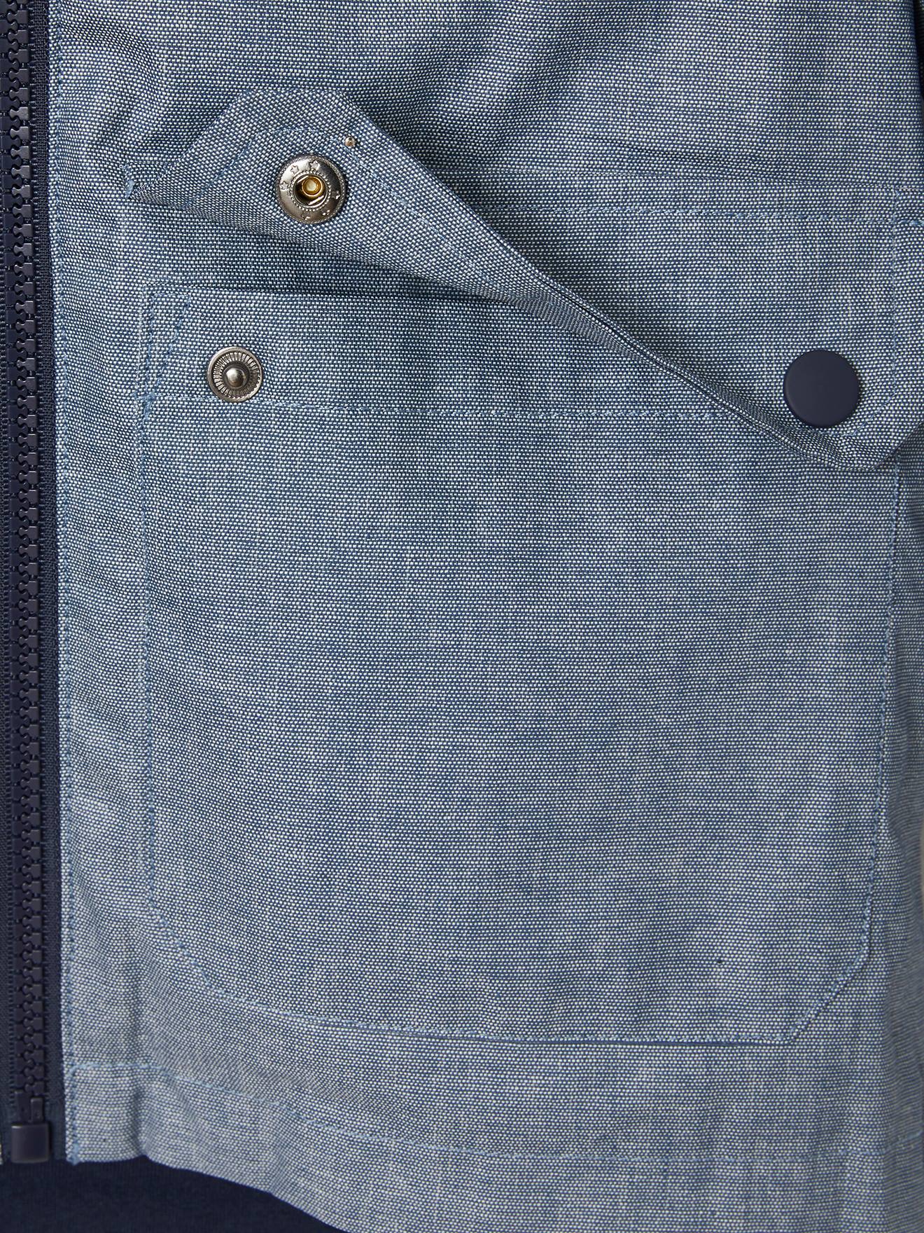 Jaqueta corta-vento com capuz em chambray repelente à água, para meninos, azul médio liso com estampas.