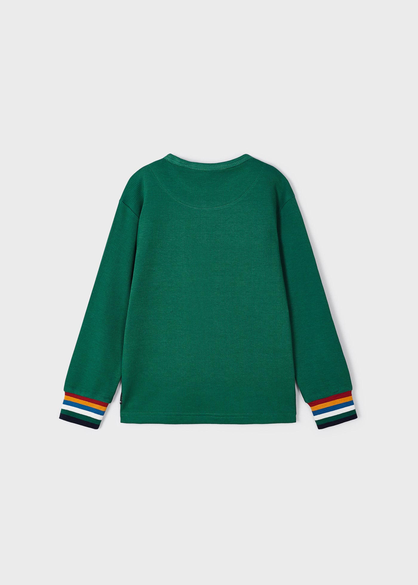 Camiseta infantil Better Cotton com punho listrado