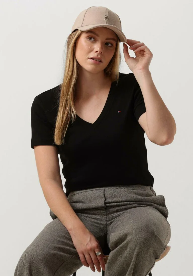 TOMMY HILFIGER zwarte tommy hilfiger t-shirt new slim cody v-neck ss