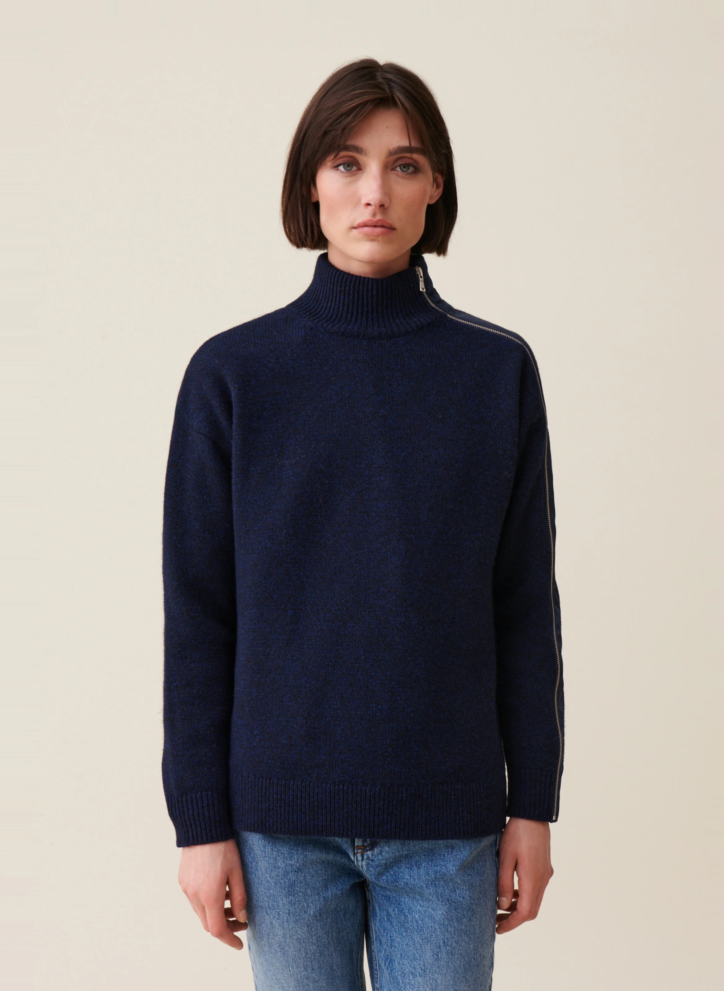 Pull col montant zippé en laine mélangée | Bleu