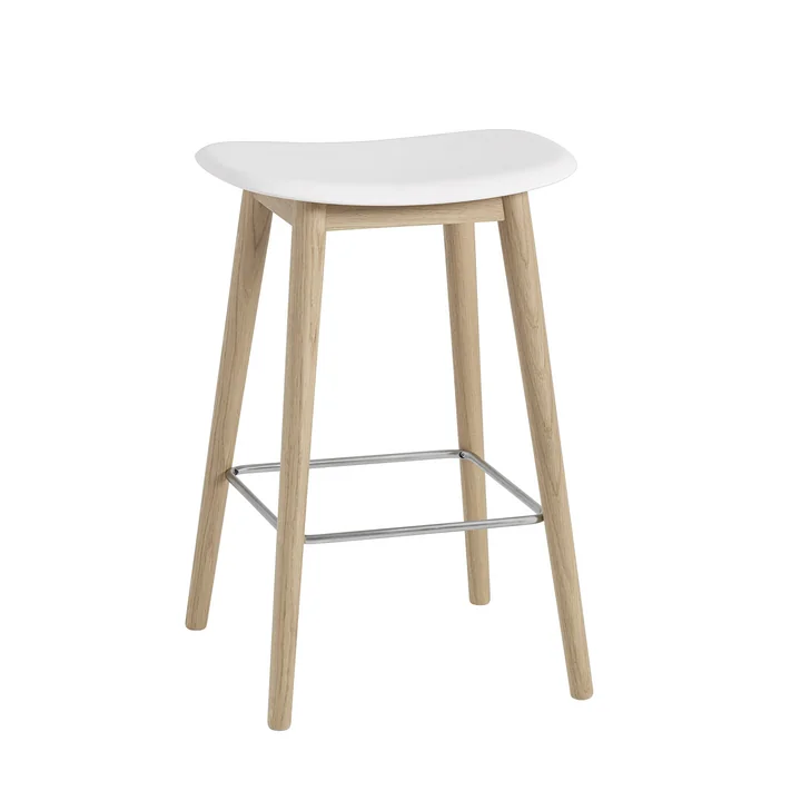 Muuto - Fiber Barhocker Wood Base H 65 cm, Eiche / weiss