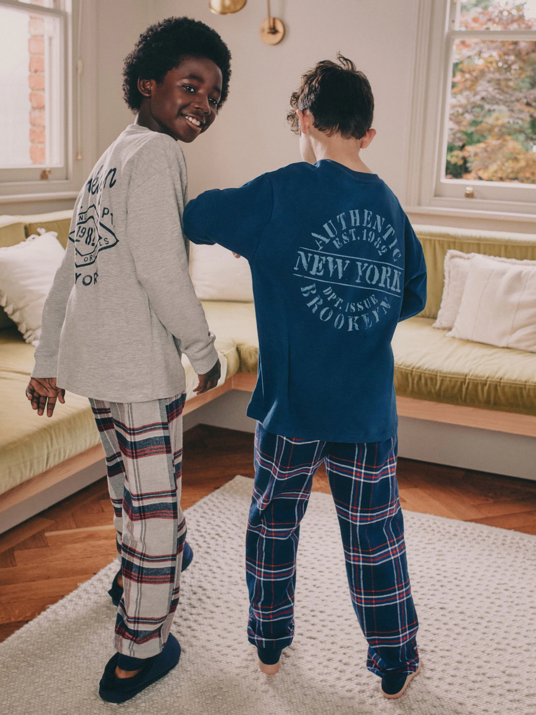 Grijs/blauw - Set van 2 geweven geruite pyjama's met lange mouwen (3-16jr)
