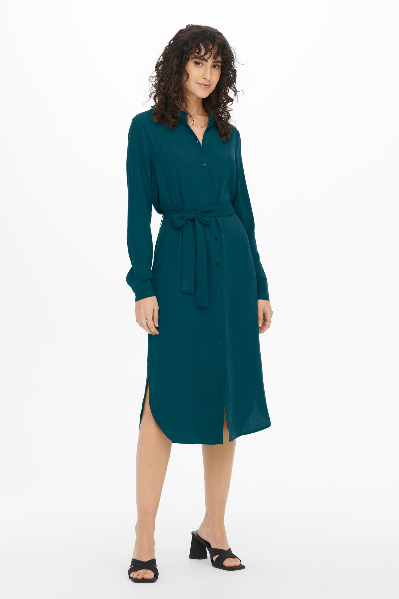 Vestido midi estilo camisa
