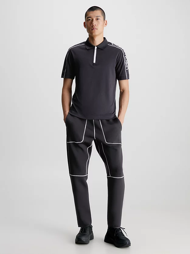 Camisa polo com zíper