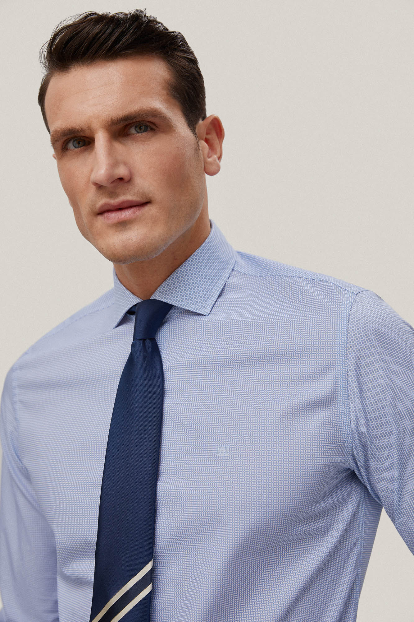 Camisa slim fit estampada, fácil de passar e resistente ao desbotamento - Azul
