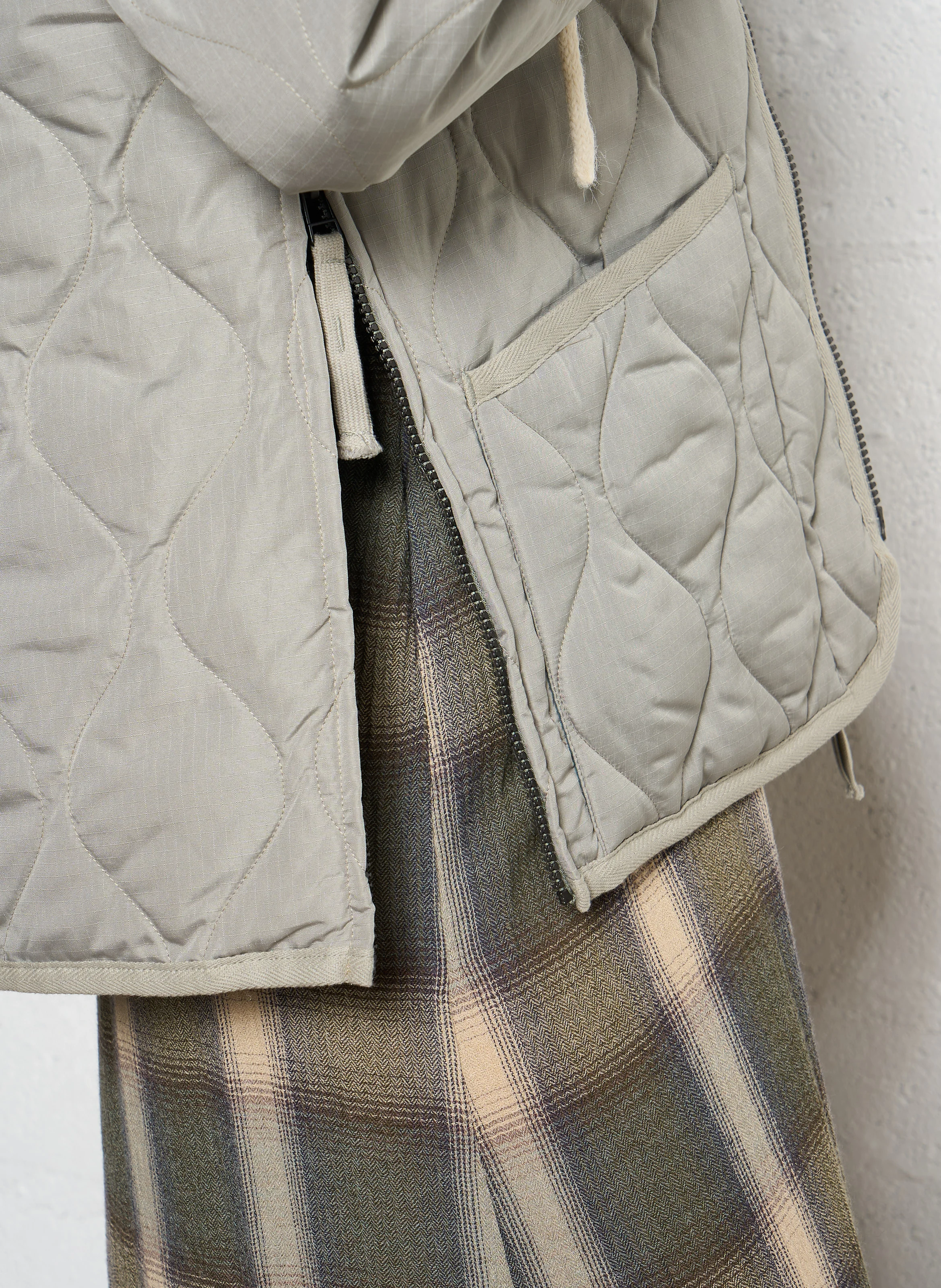 Veste col V matelassée | Kaki