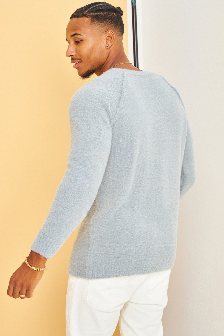 Pull gris en laine à col rond