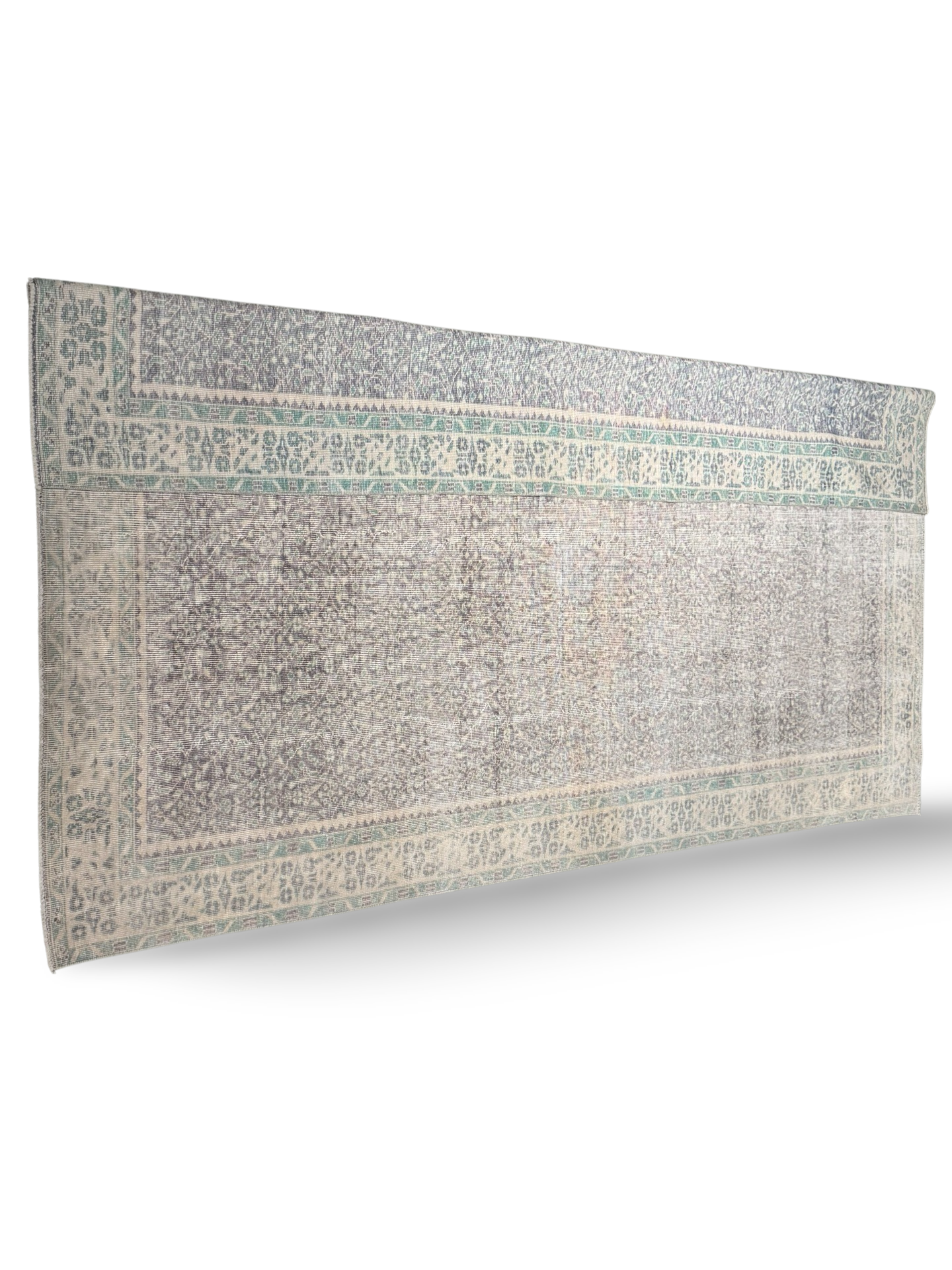 Vloerkleed vintage handgemaakt uniek Carpet vintage handgemaakt uniek.