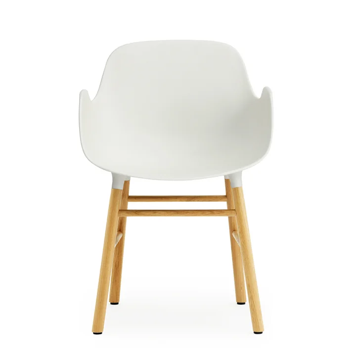 Normann Copenhagen - Form Armlehnstuhl, Gestell Eiche / weiss