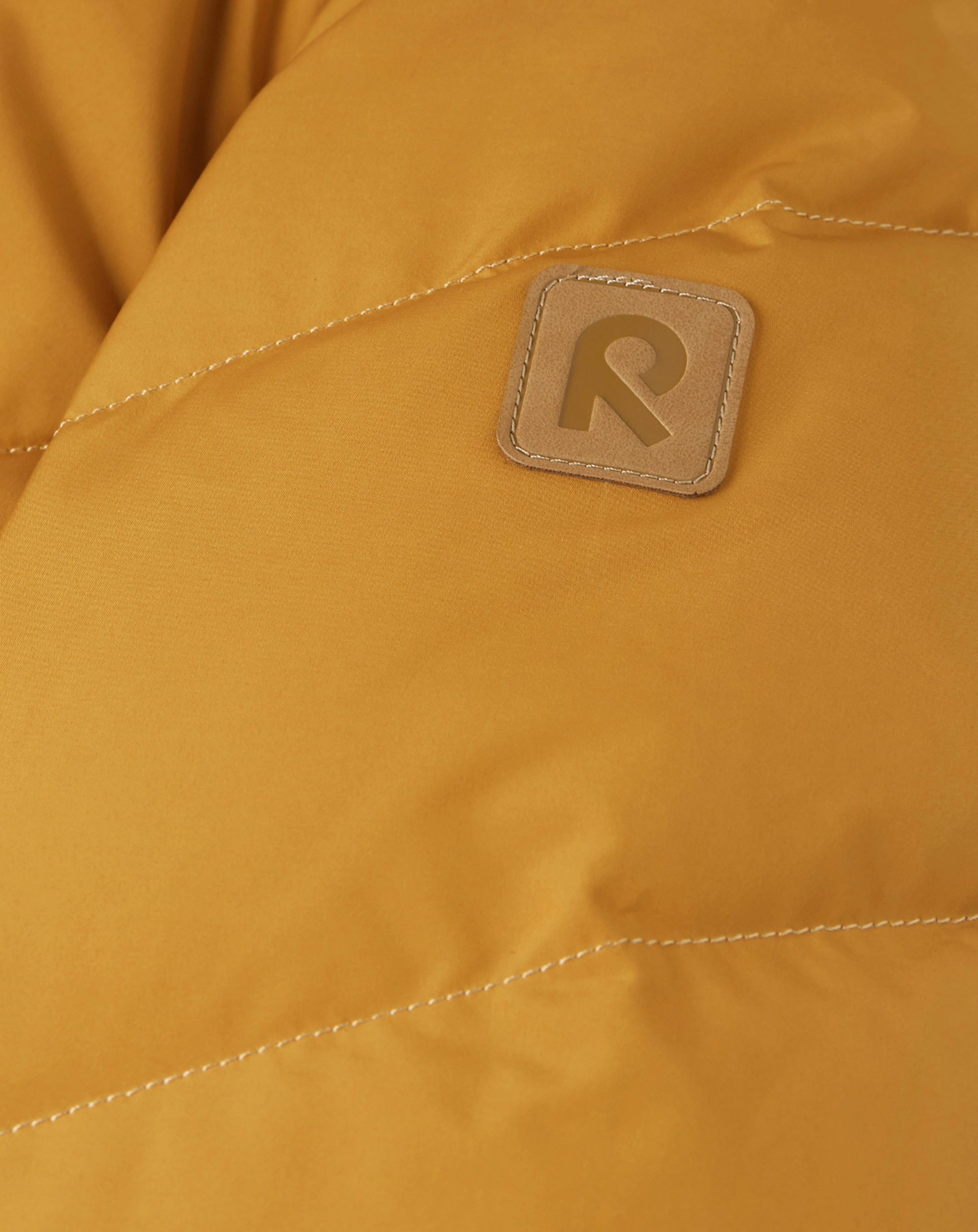 Daunen-Steppjacke PAAHTO mit Kapuze in golden brown