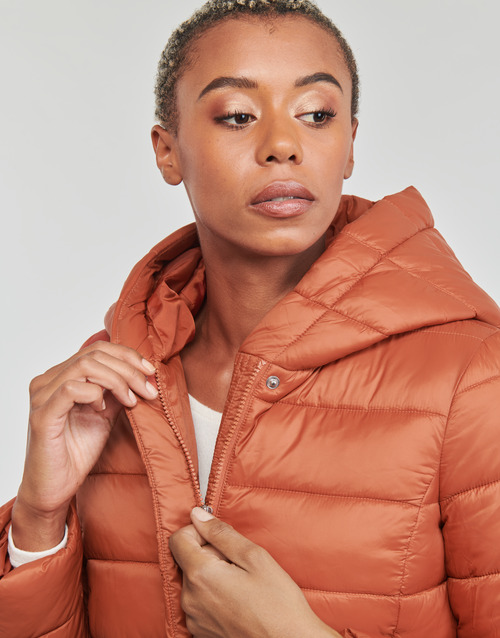 Vero Moda - VMCARMEN JACKET NOOS - Rouge