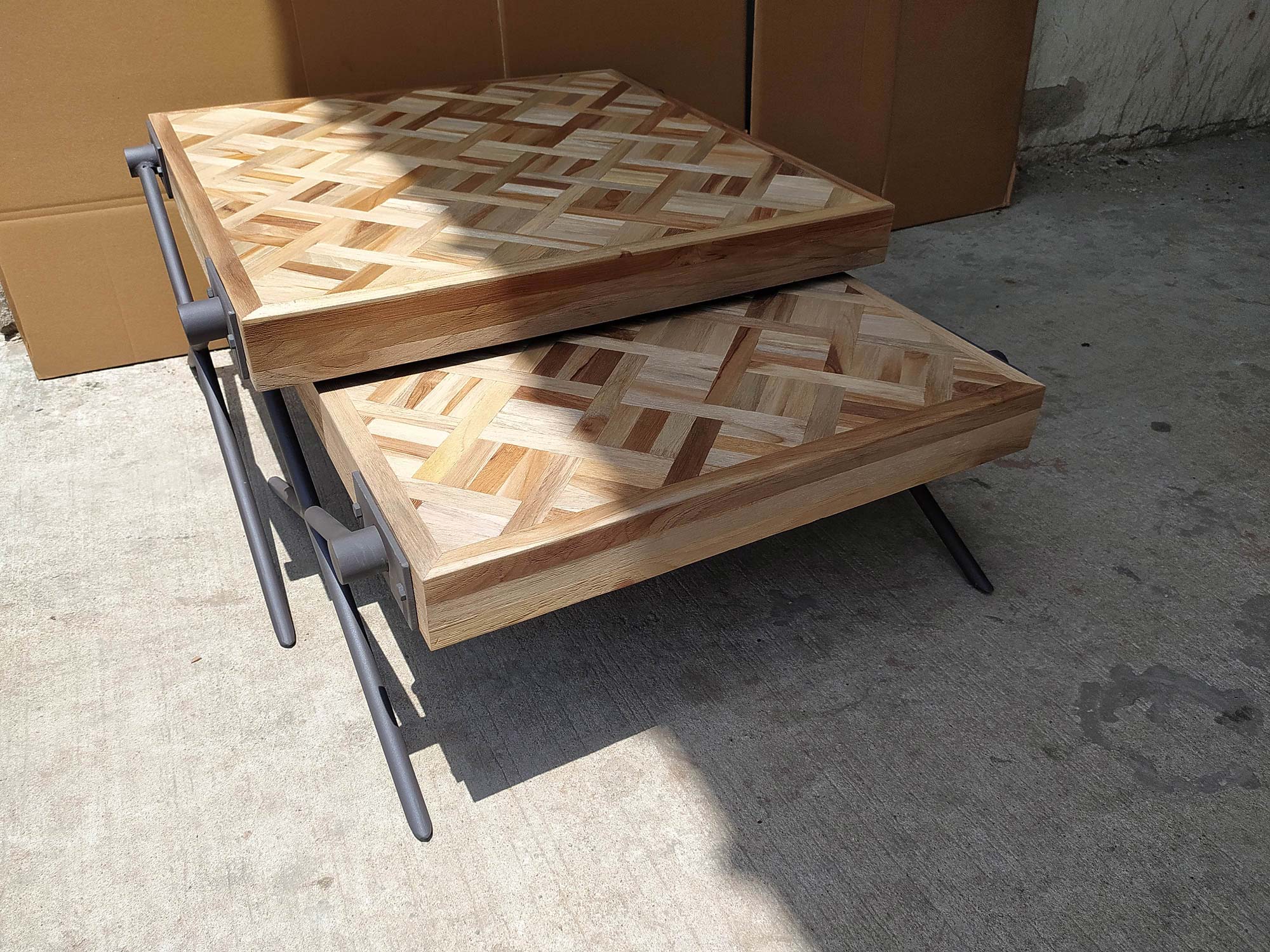 2er-Set Kaffeetisch 'Lauren', aus recyceltem Teak und Eisen von fischer's lagerhaus