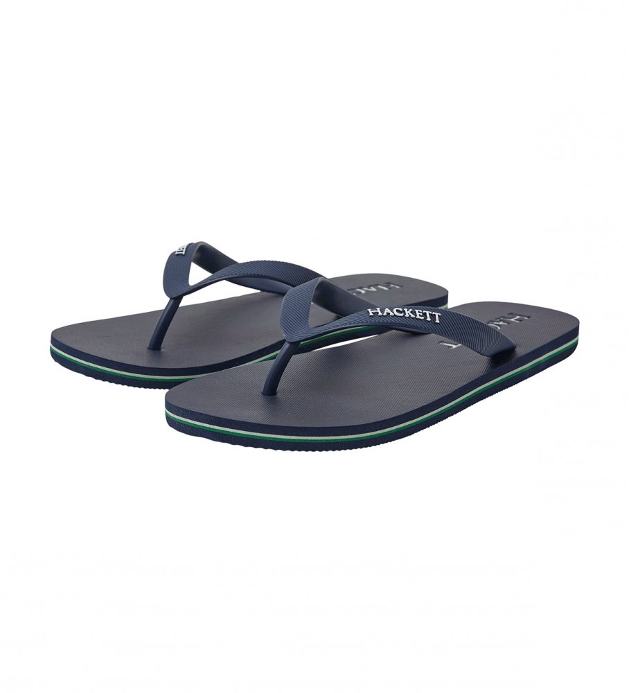 Chinelo Hackett com logotipo de auxílio aos fuzileiros navais