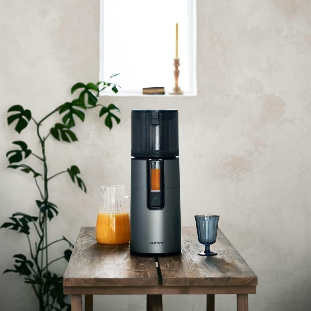 Hurom H400 Slow Juicer | Entsafter Gemüse & Obst | 2L Mega Hopper | Leiser Motor | BPA-frei | 15 Jahre Garantie | Einfache Reinigung | Hochwertige Saftpresse| Grau
