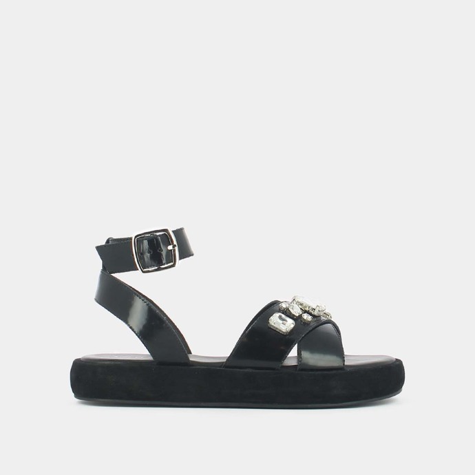 Sandales à brides croisées et strass  en cuir glacé noir