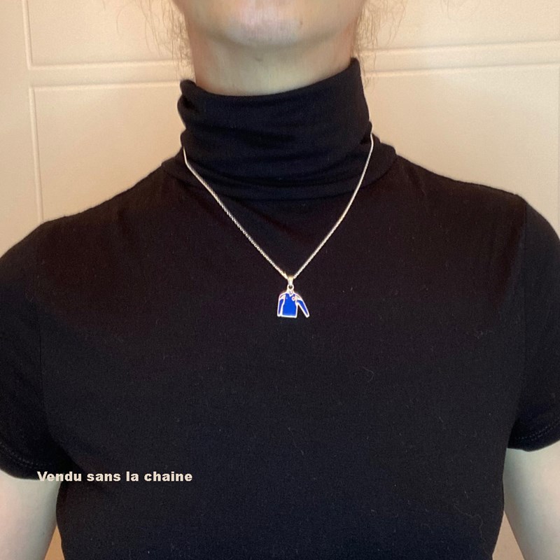 Pendentif rugby : le maillot de rugby émaillé - Argent massif