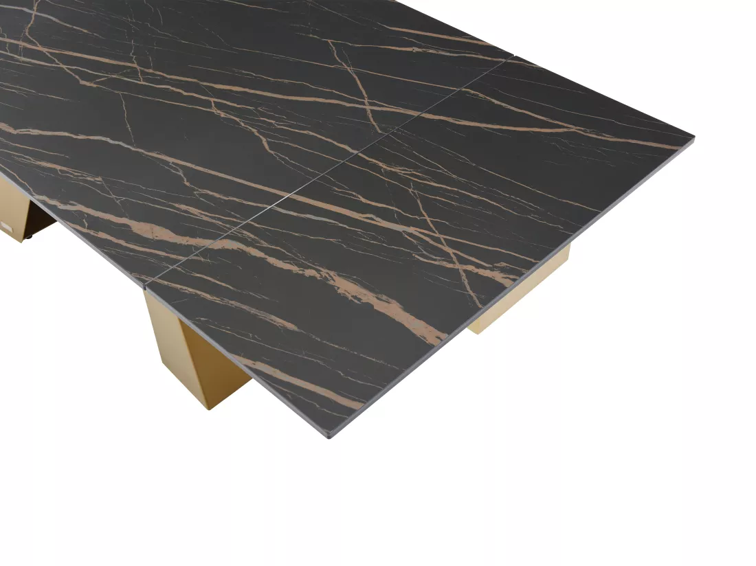 Table à manger extensible 6 à 10 personnes en verre trempé, céramique et métal - Effet marbre noir et doré - LOZIPA de Maison Céphy