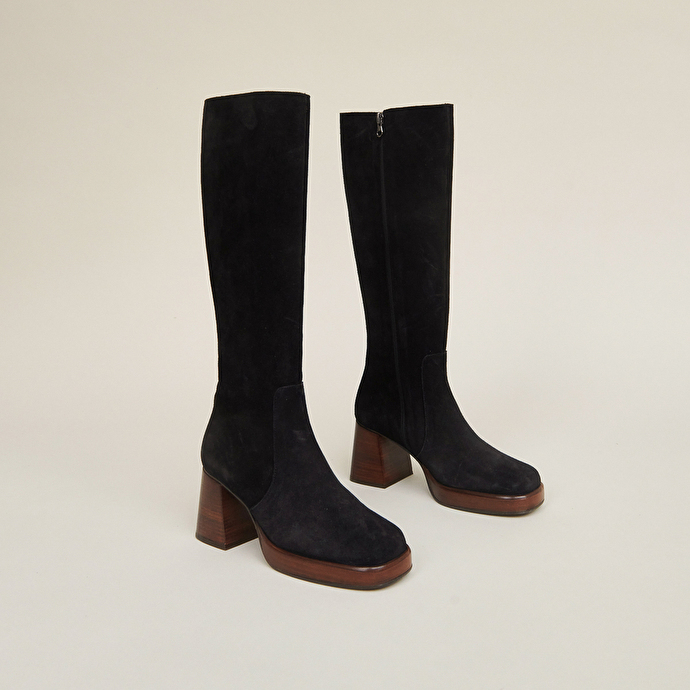 Bottes à plateformes  en croute noir