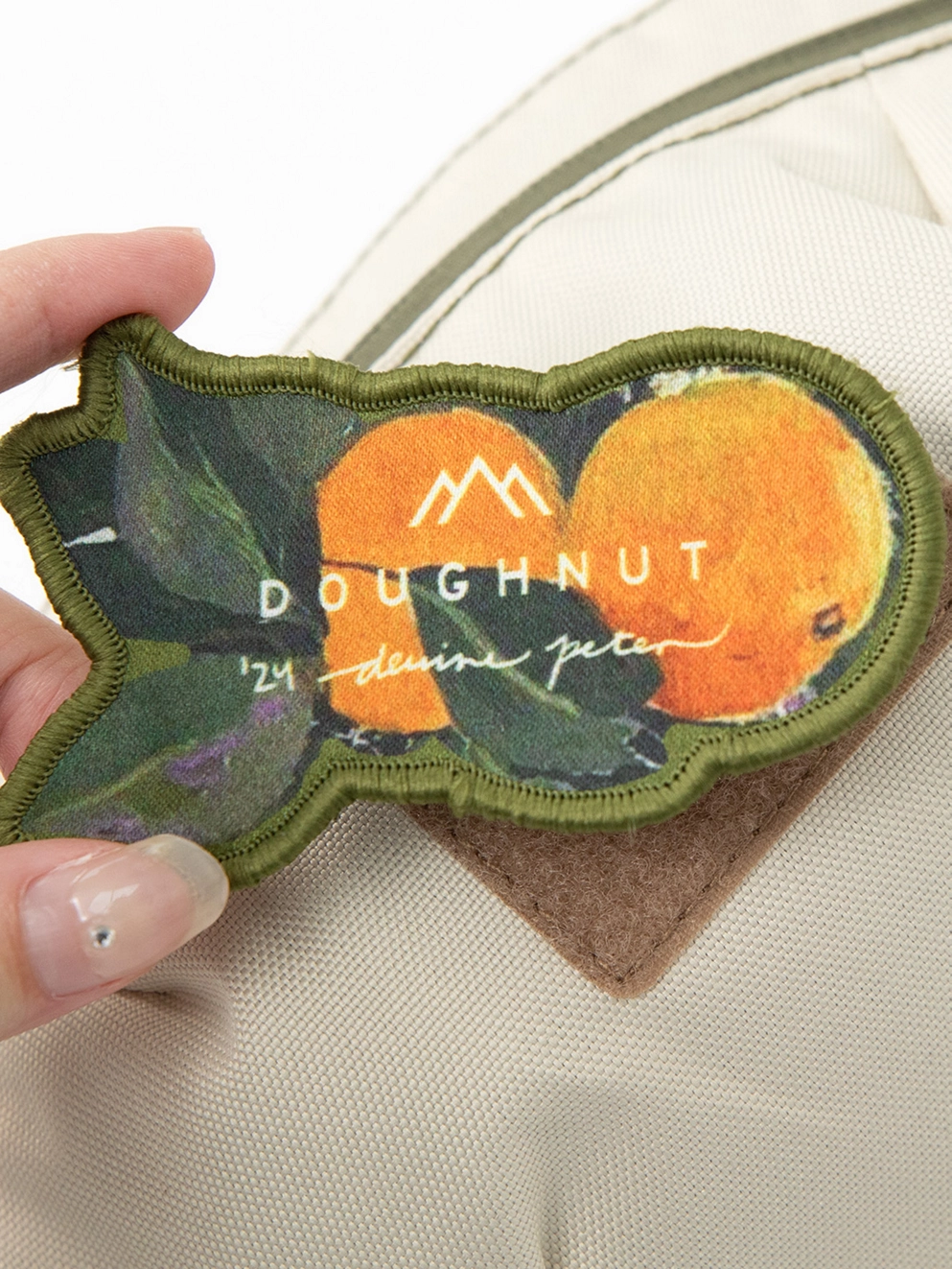 Doughnut Seattle Denise Peter Series Bag stone