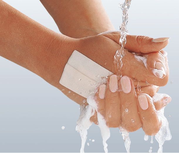 Leukoplast® wasserfest 2,50 cm x 5 m