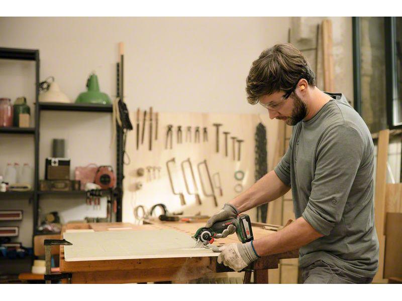 Bosch Akku-Säge AdvancedCut 18 Kit Kompakte Säge mit NanoBlade-Technologie