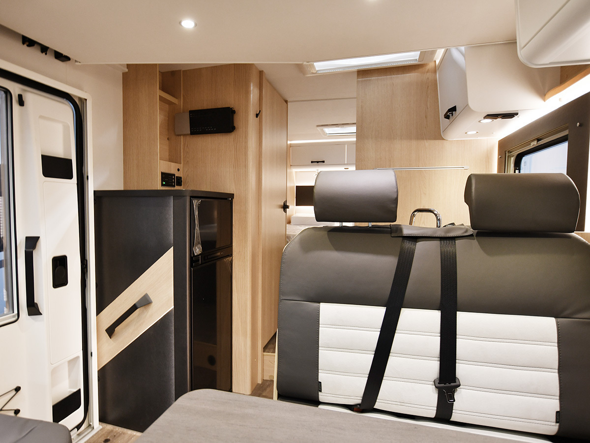 Sunlight Adventure Edition T690L 2024 camper