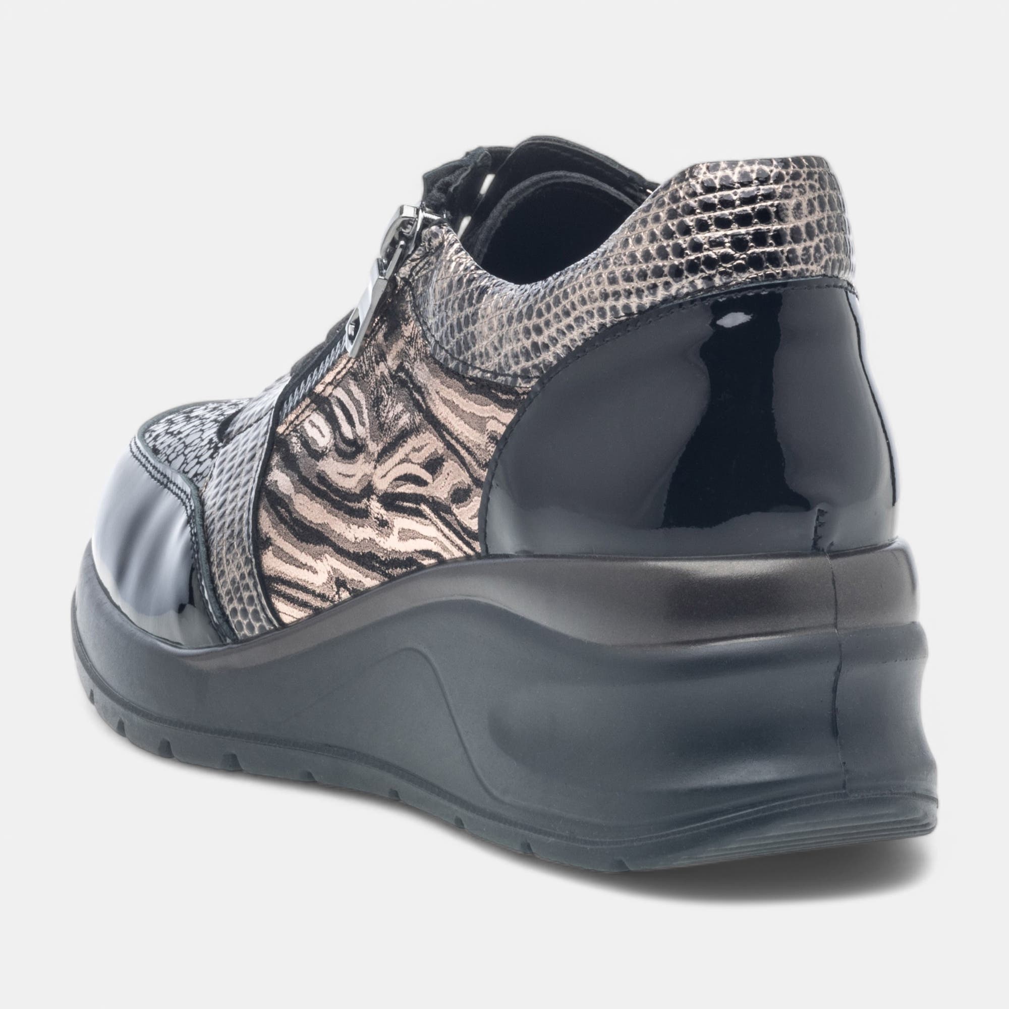 Baskets basses Femme en cuir noir